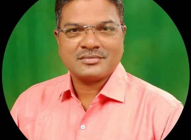 श्री दामोदरजी आबाजी सावंत