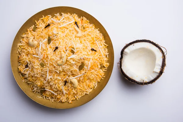 narali-bhat-kokani-sweet